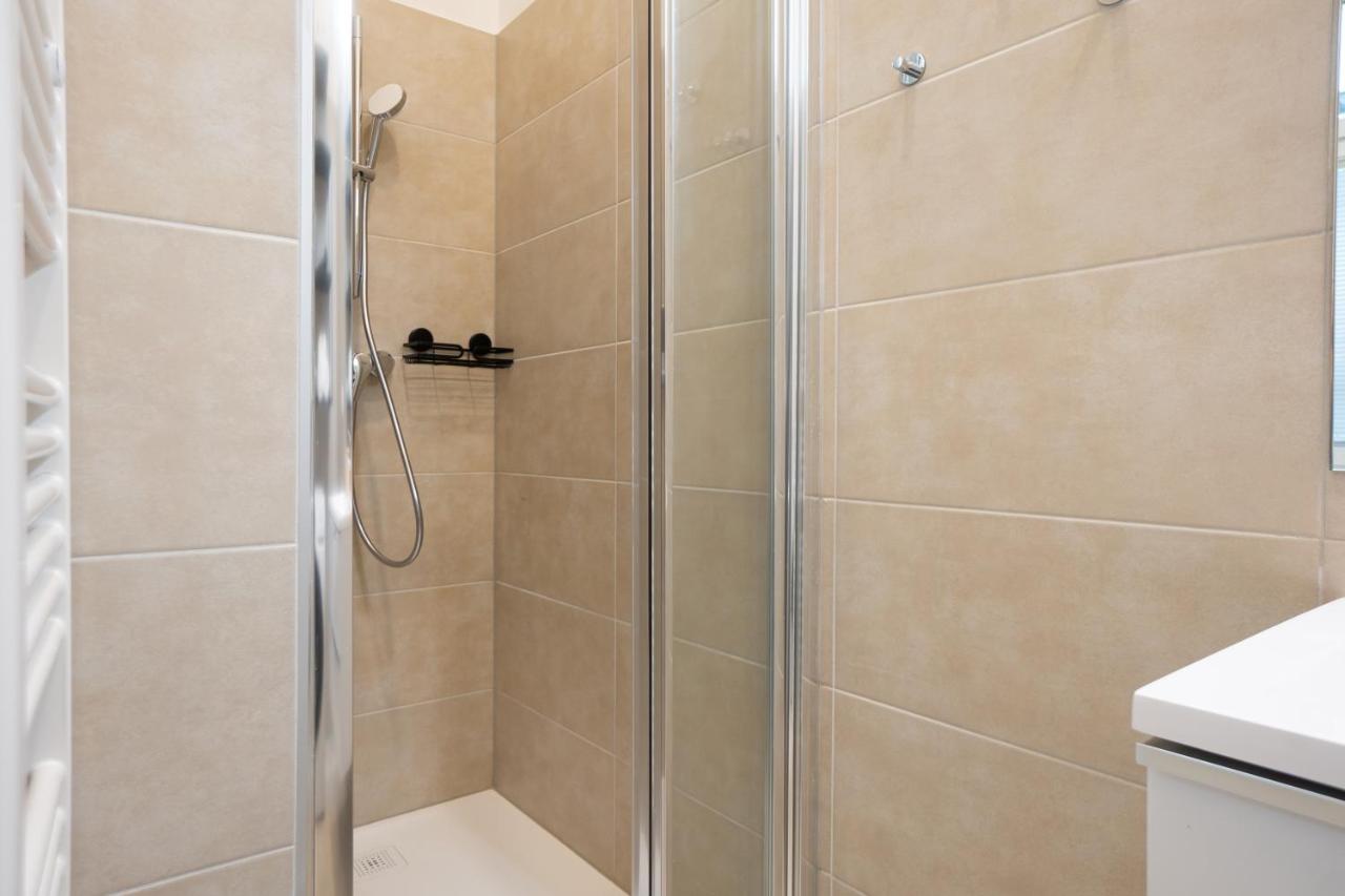 Apartment 46 M2 Bright With A Balcony *