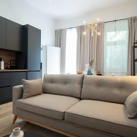 46 M2 Central Bright Apartment With A Balcony Vienna Exterior photo